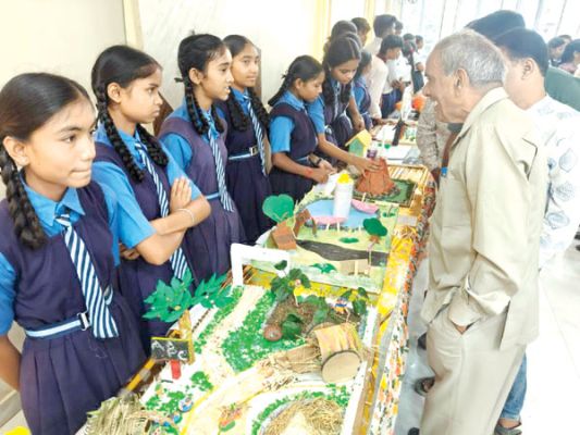 अग्रसेन महोत्सव में अंतरशालेय प्रतियोगिताएं