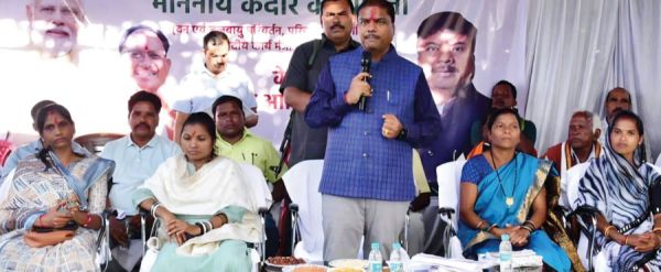 वन मंत्री ने डेढ़ करोड़ के विकास कार्यों का किया भूमिपूजन