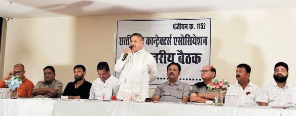  ठेकेदार रिश्वत न दे तो बिल अटकाए रखते  हैं अफसर, आठ महीनों से भुगतान नहीं