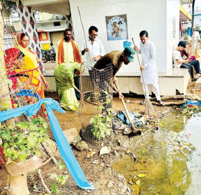 पीएम ने स्वच्छता सेवा को जनांदोलन बनाया