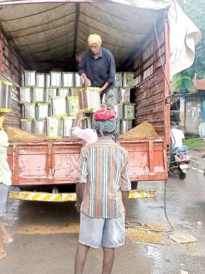 गजवाहन पर सवार होकर आ रही मां  मंदिरों में तैयारियां अंतिम चरण में
