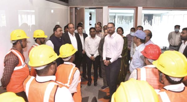 रजत महोत्सव: जांच शिविर में 8 सौ से अधिक श्रमिकों का स्वास्थ्य परीक्षण