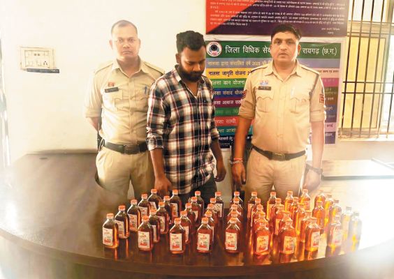 अवैध शराब कारोबार का पर्दाफाश, गिरफ्तार 