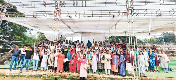 33 दिन बाद एनएचएम कर्मचारियों की हड़ताल खत्म