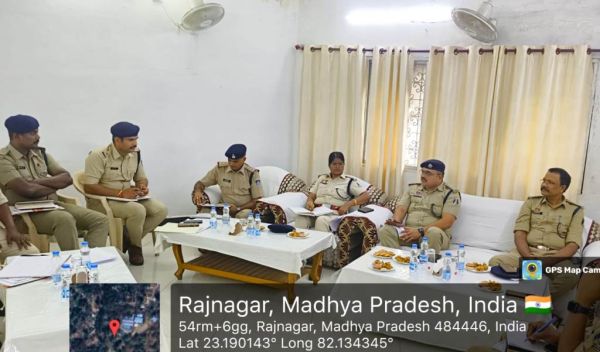 गौवंश तस्करी रोकने मध्यप्रदेश-छत्तीसगढ़ पुलिस ने की संयुक्त बैठक