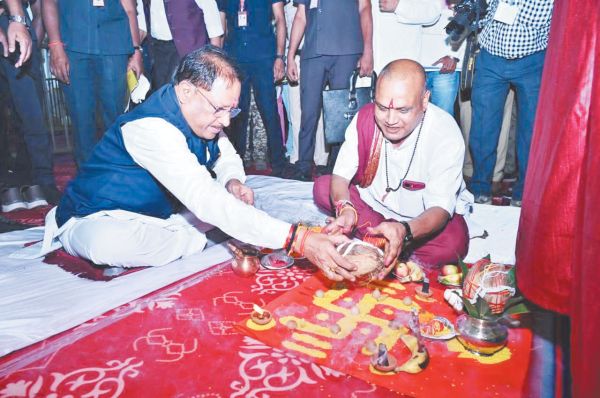 245 करोड़ 80 लाख के विकास कार्यों का शिलान्यास और लोकार्पण किया सीएम ने