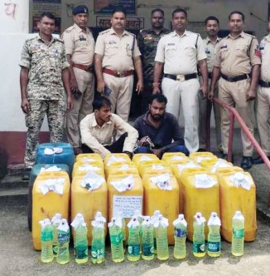 बोलेरो से 540 लीटर अवैध डीजल जब्त, दो तस्कर गिरफ्तार