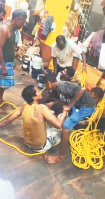  पूजा स्थल पर बिरयानी खाने का आरोप, युवक को रस्सी से बांधकर पीटा