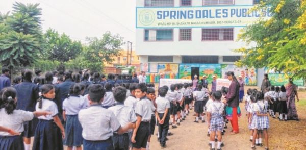 स्वच्छता ही सेवा अभियान व रजत जयंती, बच्चों ने दी शानदार प्रस्तुति