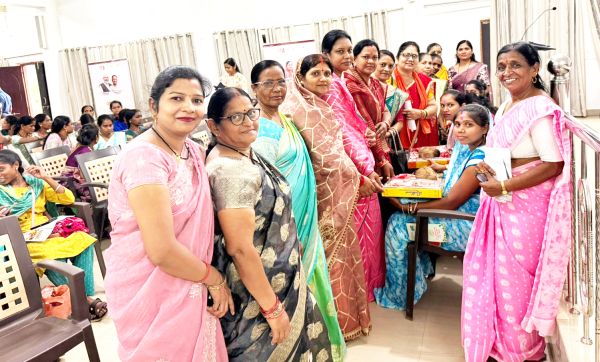 पोषण माह: स्वास्थ्य शिविर  व विविध कार्यक्रम