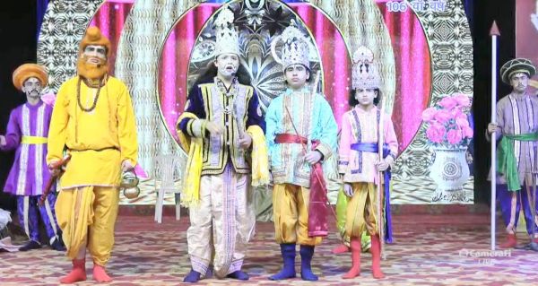  रामलीला में दशरथ ने पुत्र मोह में रुलाया तो ताडक़ा वध की लीला ने हंसाया