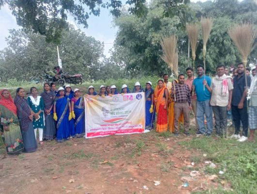 करेशर में स्वच्छता कार्यक्रम, ली शपथ