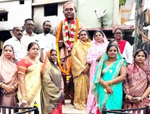 उपाध्याय जयंती पर विधायक ने किया लोगों का सम्मान