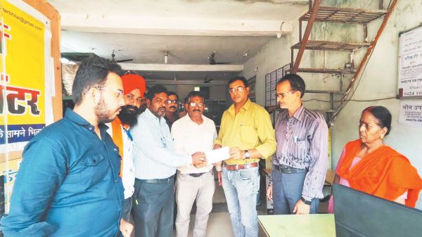 बकायादारों ने संपत्तिकर की राशि निगम कोष में जमा किए