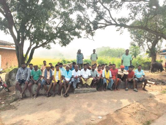 धान उपार्जन कुर्रिडीह में सुविधाएं देने की मांग