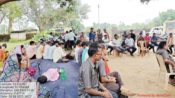 गोंदा में लाखों के विकास कागजों पर!, कलेक्टर से शिकायत, जांच टीम पहुंची गांव