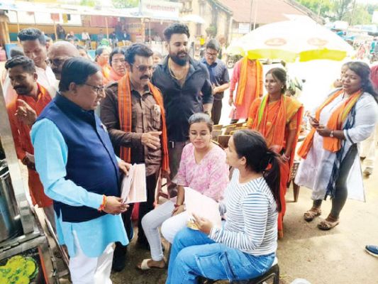  महापौर ने किया जनता से संवाद