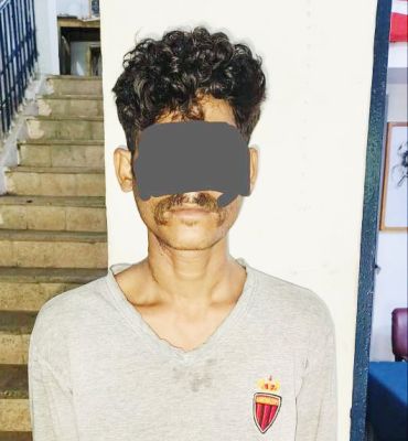 चाकू लहराने वाला गिरफ्तार