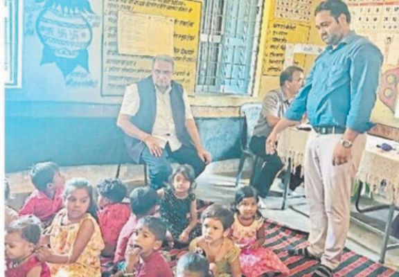 छात्रावास में भोजन की निम्न गुणवत्ता पर भडक़े खाद्य आयोग अध्यक्ष