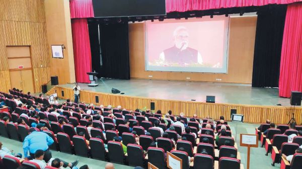 पीएम मोदी ने किया आईआईटी भिलाई फेस-2 का वर्चुअल शिलान्यास