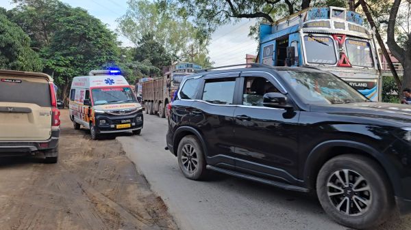 केशकाल घाटी व शहर में रुक-रुककर लगता रहा जाम, घंटों फंसे रहे शिक्षा मंत्री, विधायक, आईजी और एसपी