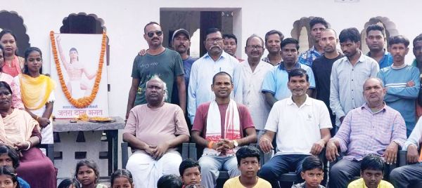 महान क्रांतिकारी जरा टाना भगत ने जनजातीय समाज में सामाजिक, धार्मिक चेतना का संचार किया- चिंतामणि महाराज