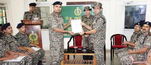 आईटीबीपी में हिंदी पखवाड़े का समापन, विजेताओं का सम्मान