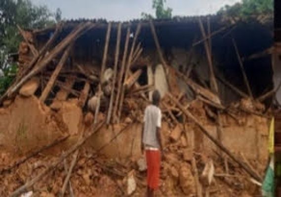 पसान रेंज में हाथियों का उत्पात: मकान तोड़े, फसल चौपट, ग्रामीण भयभीत