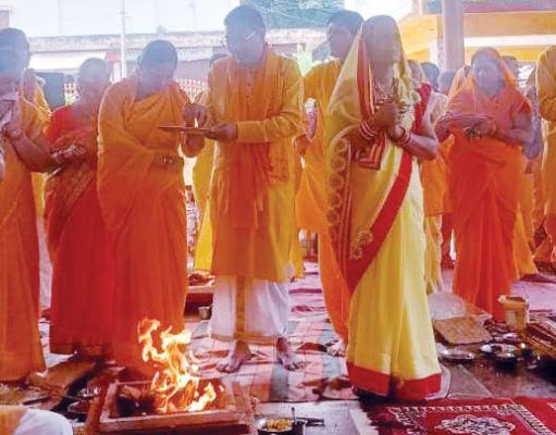 गायत्री सत्संग भवन में नवरात्रि पूर्णाहुति