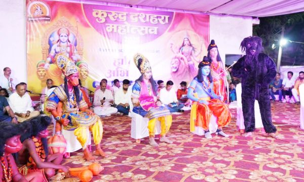 दिन में ज्योत जंवारा, रात में रावण दहन, दूसरे दिन भी दुर्गा प्रतिमा का विसर्जन