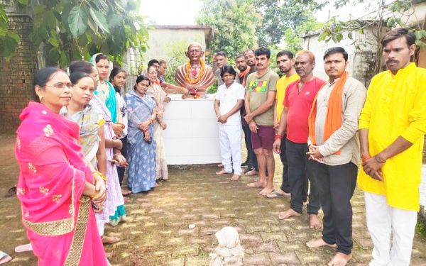 सेवा पखवाड़ा : भाजपा ने  गांधी और शास्त्री की  जयंती मनाई