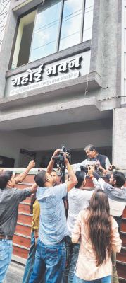 ननकीराम अड़े, सीएम ने की चर्चा