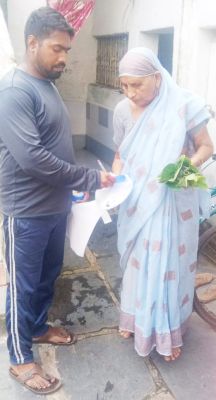 मौसमी बीमारी की रोकथाम के लिए समझाईश व टेबलेट वितरण