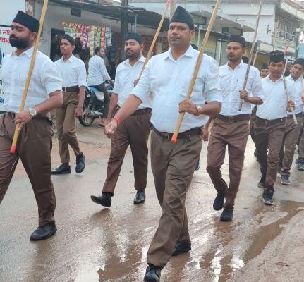 संघ शताब्दी वर्ष पर खिसोरा में पथ संचलन