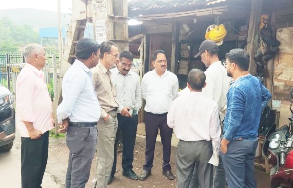 निगम कुर्की टीम ने बकाया संपत्तिकर सवा लाख जमा कराए