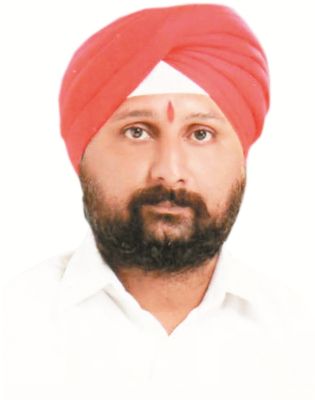 म्युनिस्पल स्कूल परिसर में बने अवैध दुकानों  की नीलामी तत्काल निरस्त करें : कुलबीर