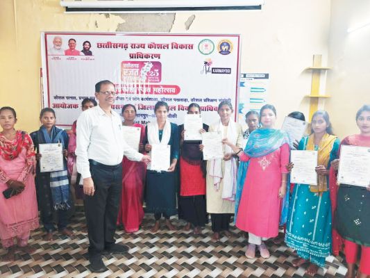 कौशल पखवाड़ा शिविर,12 तक कौशल पखवाड़ा शिविर