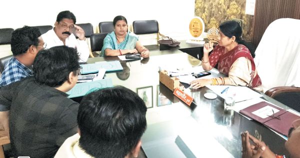 महापौर ने ली जल विभाग के अफसरों की बैठक