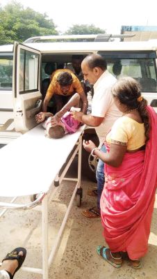 वृद्ध को वाहन ने मारी टक्कर,गंभीर