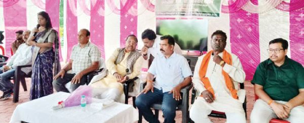 खरवार जनजाति को भारत सरकार के राजपत्र में शामिल करने की मांग