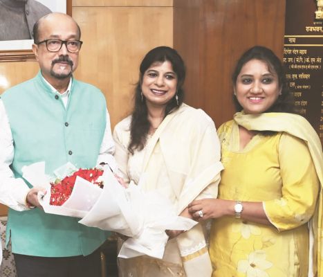 कैट महिला अध्यक्ष पायल जैन के कार्यों की राज्यपाल ने की सराहना