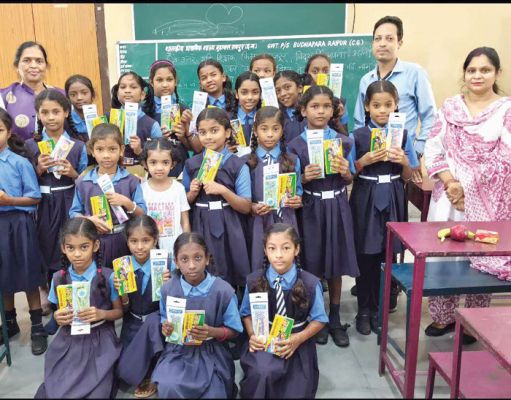 माना, डोमा दतरेंगा में चला बुलडोजर तोड़ी गई अवैध प्लाटिंग