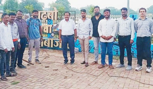 नपाध्यक्ष ने नवनिर्मित मुरुम तालाब चौपाटी का किया निरीक्षण