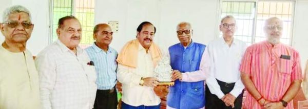 समता-चौबे कॉलोनी पूर्व अफसर एसोसिएशन का संकल्प सम्मेलन 