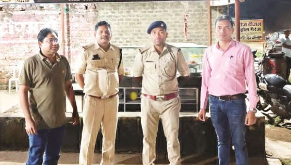 होटल में शराब की बिक्री, संचालक पर कार्रवाई