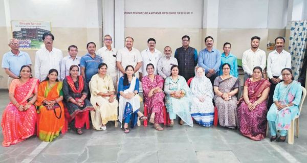 नि:शुल्क चिकित्सा शिविर