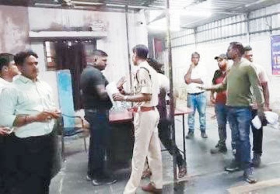 रायगढ़ के जूटमिल लेबर कॉलोनी में जमीन कब्जे को लेकर बवाल