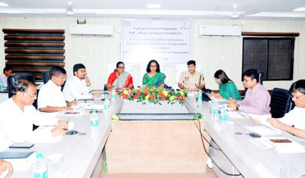 स्थानीय उत्पादों के प्रसंस्करण  में करें फोकस- कौर