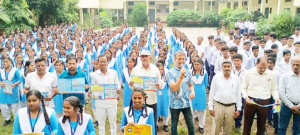 आया त्योहार चलो बाजार अभियान का समापन