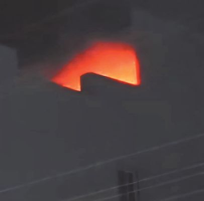 दीपावली की रात कपड़ा शोरूम में लगी आग